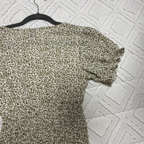 Flower Top - Picture 4 of 5